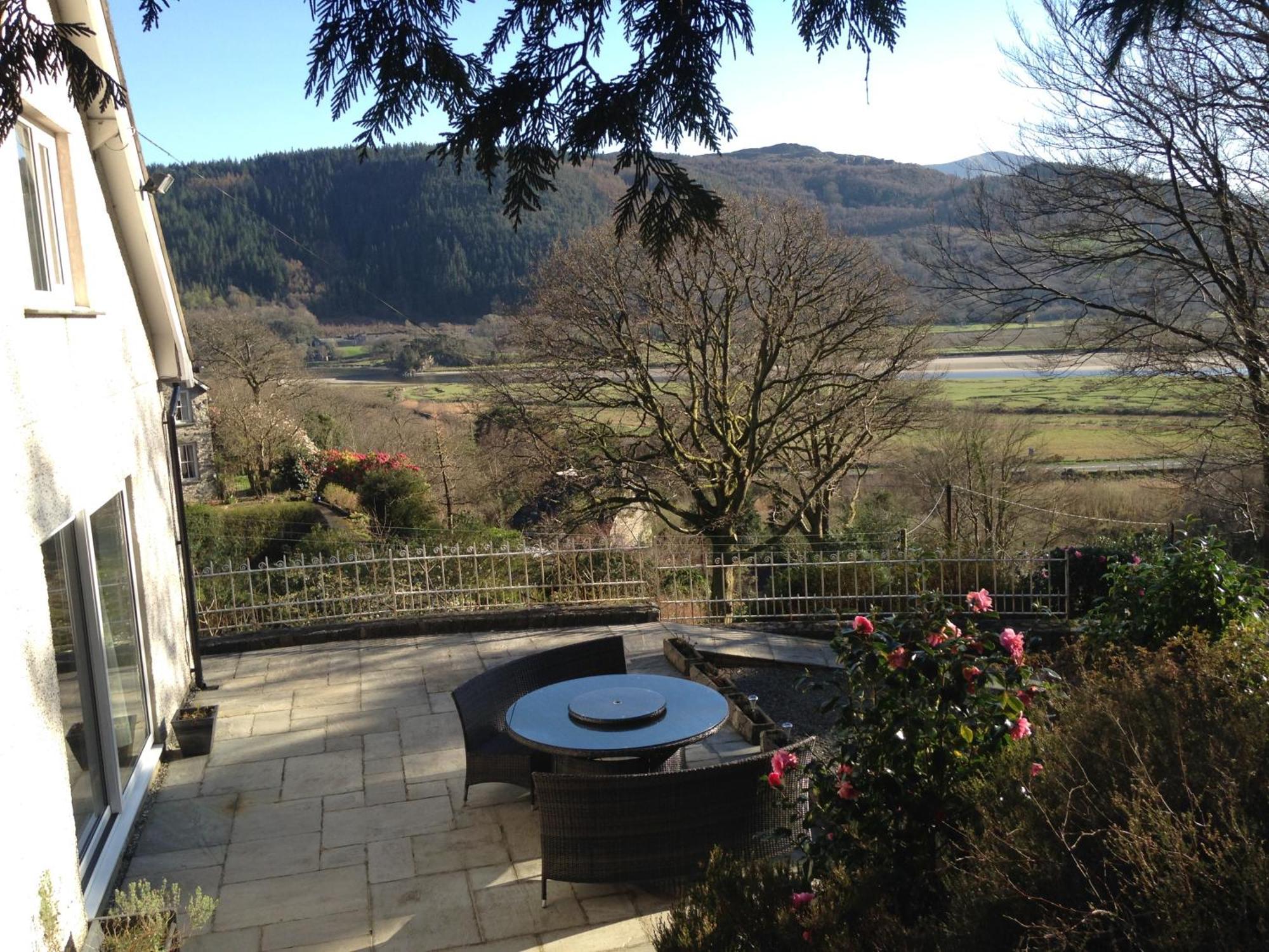 ドルゲラウ Snowdonia Mawddach Escapeヴィラ エクステリア 写真